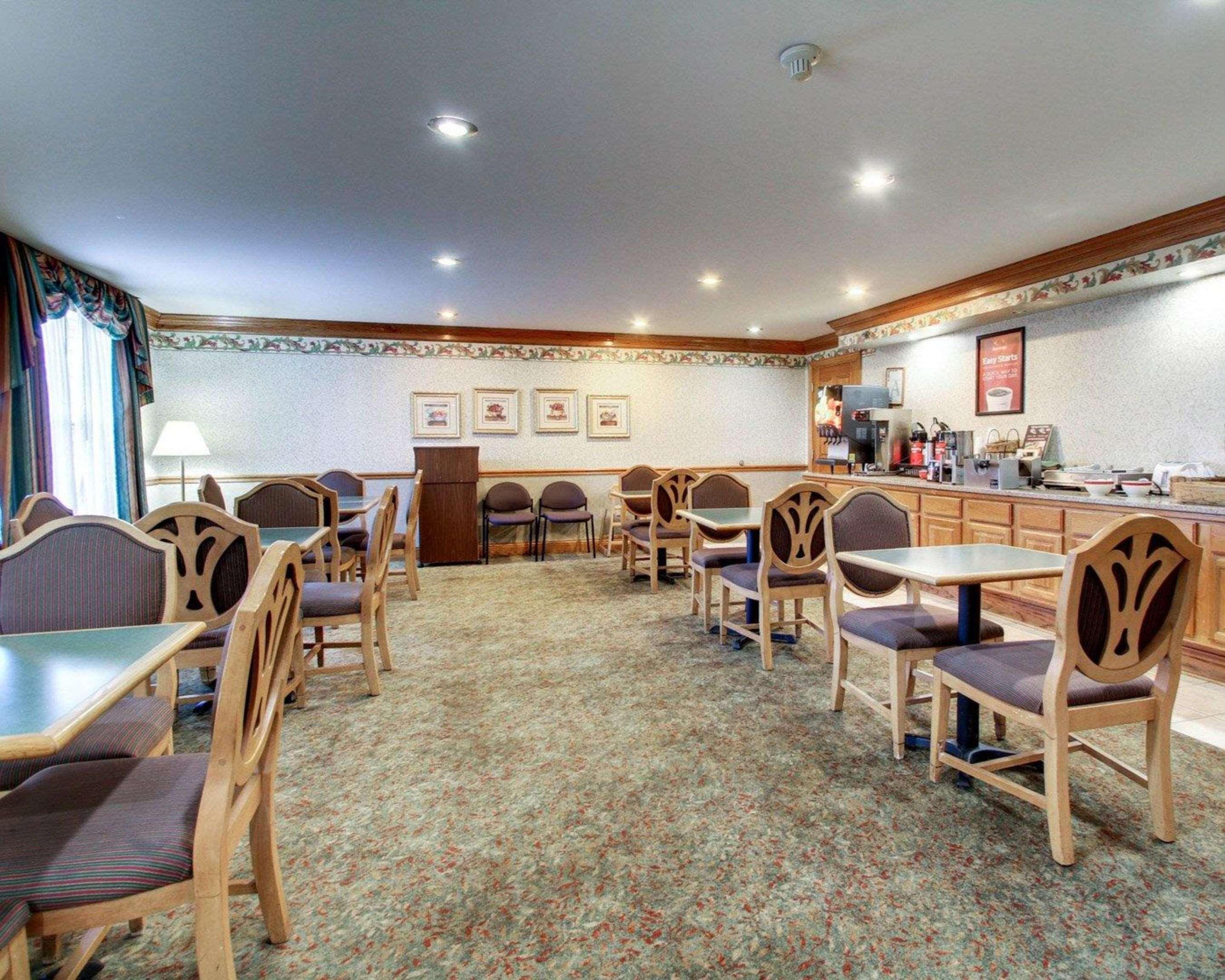 Econo Lodge Inn & Suites Flowood Kültér fotó