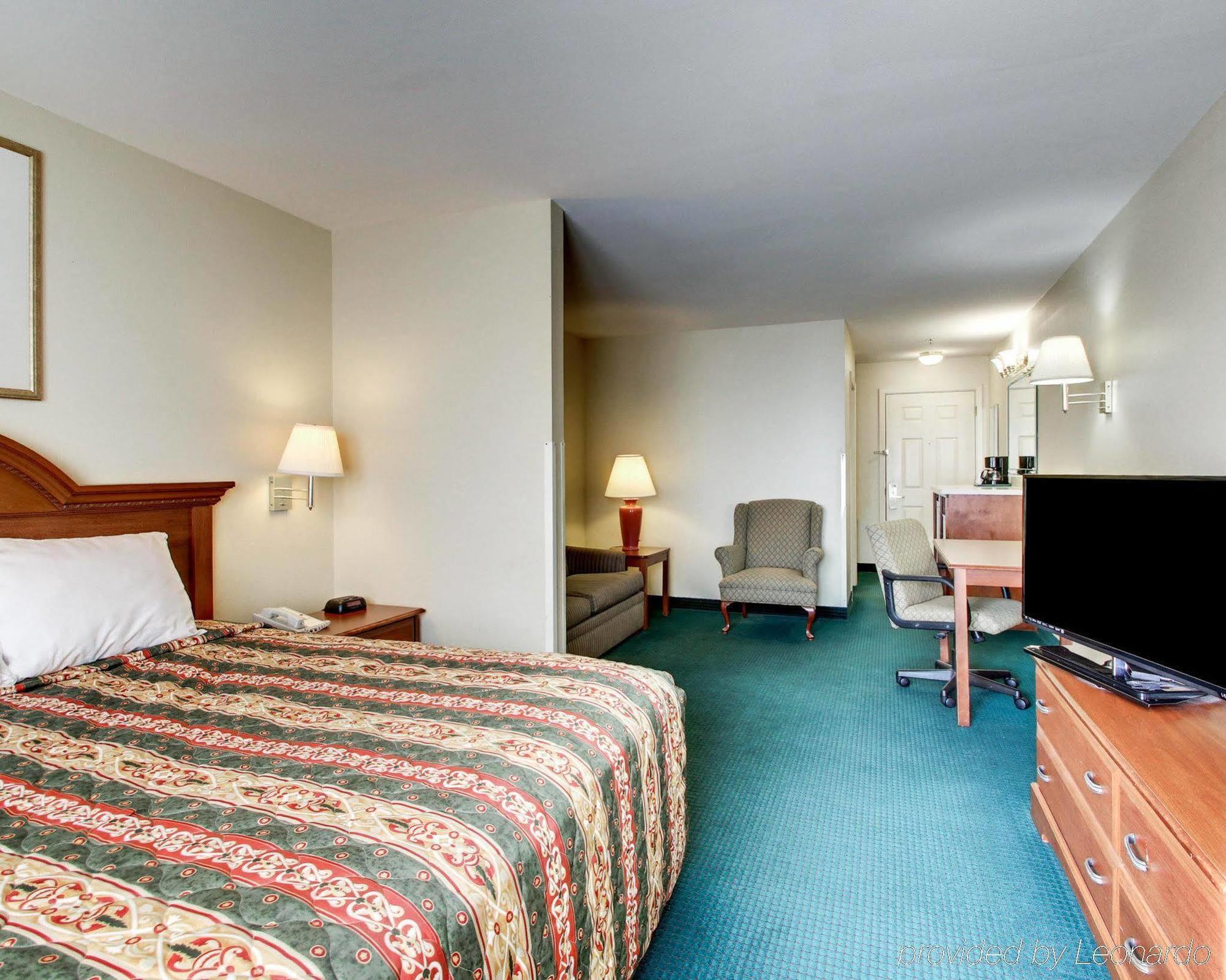 Econo Lodge Inn & Suites Flowood Kültér fotó